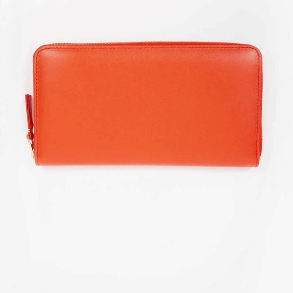 Comme des Garçons Classic Leather Zip Wallet